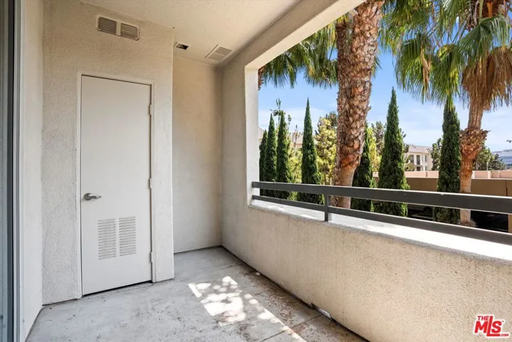 2348 Scholarship, Irvine, California 92612