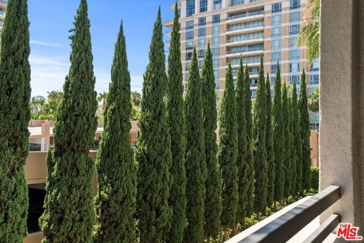 2348 Scholarship, Irvine, California 92612