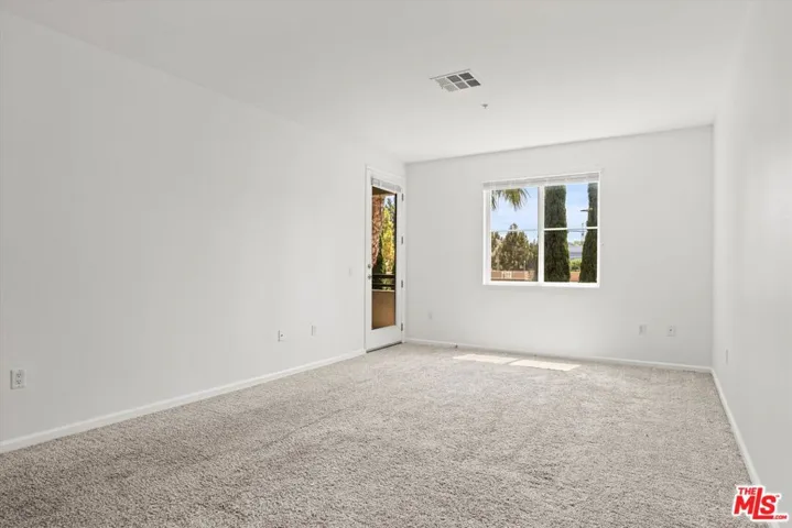 2348 Scholarship, Irvine, California 92612
