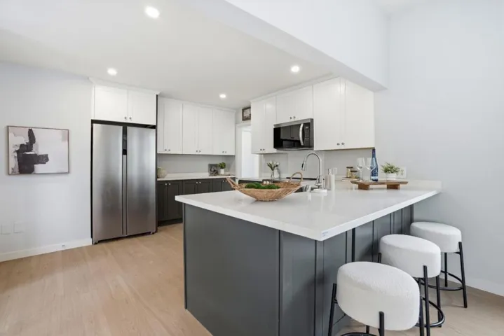 430 Cavanaugh Street, San Mateo, California 94401