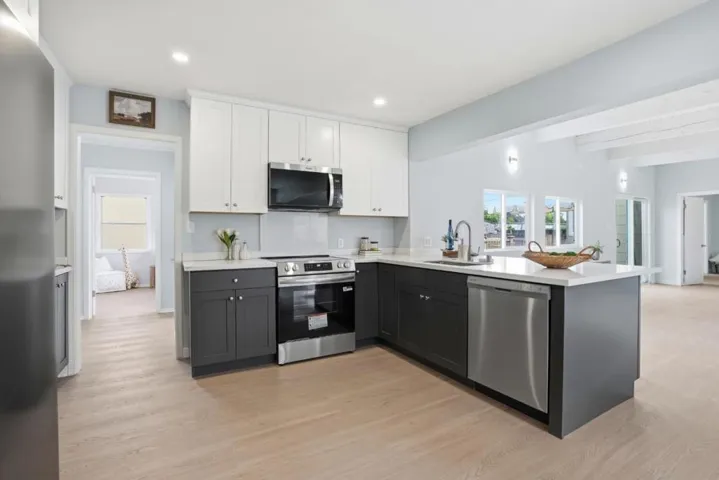 430 Cavanaugh Street, San Mateo, California 94401