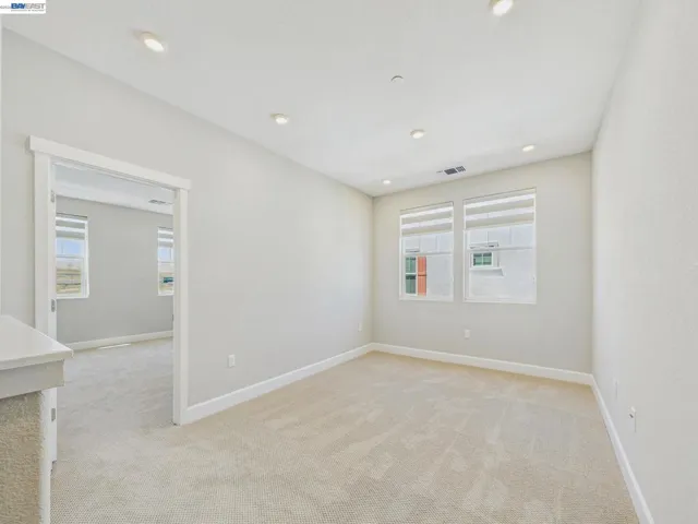 233 E Central Pkwy, Mountain House, California 95391