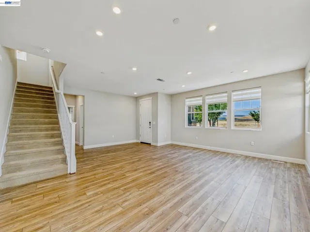233 E Central Pkwy, Mountain House, California 95391