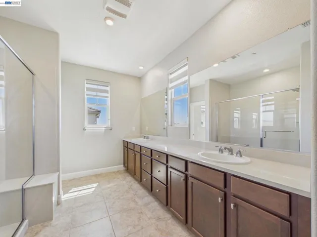 233 E Central Pkwy, Mountain House, California 95391