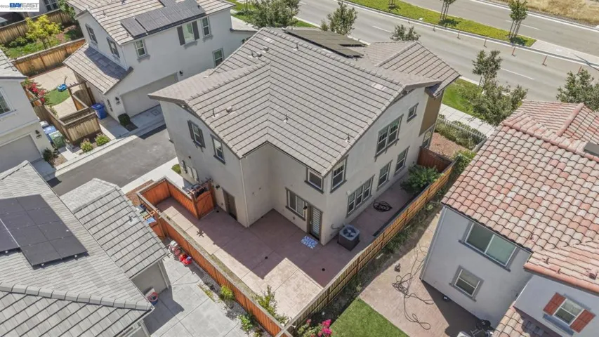 233 E Central Pkwy, Mountain House, California 95391
