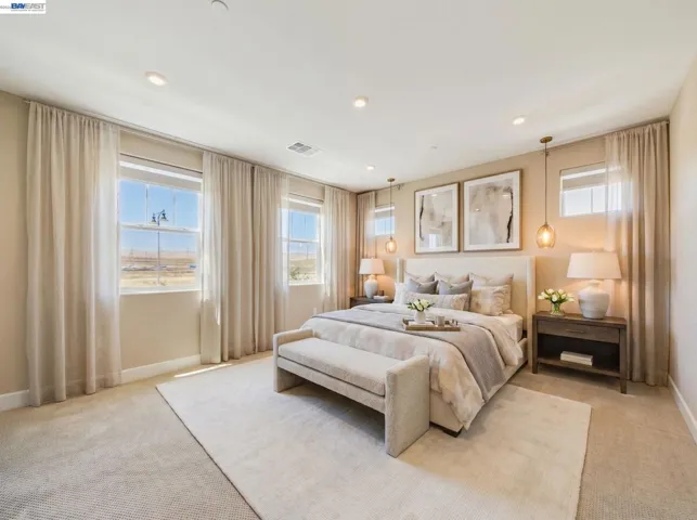 233 E Central Pkwy, Mountain House, California 95391