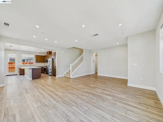 233 E Central Pkwy, Mountain House, California 95391