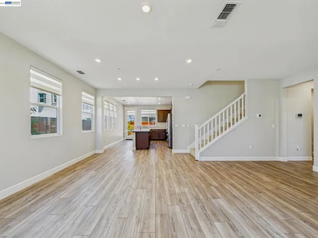 233 E Central Pkwy, Mountain House, California 95391