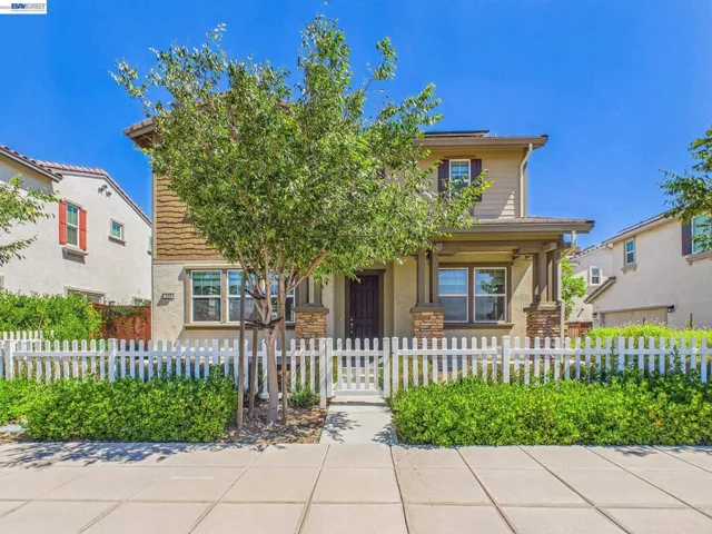 233 E Central Pkwy, Mountain House, California 95391