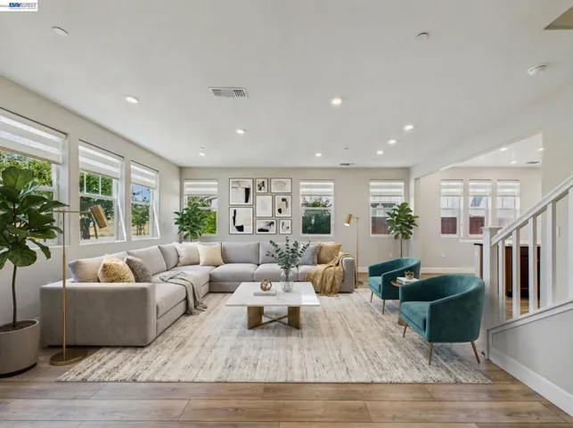 233 E Central Pkwy, Mountain House, California 95391