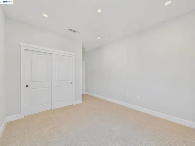 233 E Central Pkwy, Mountain House, California 95391