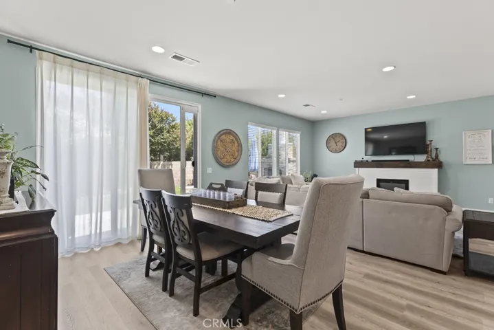 6782 Iron Horse Lane, Eastvale, California 92880