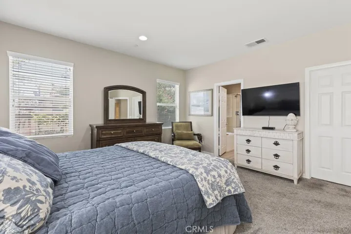 6782 Iron Horse Lane, Eastvale, California 92880