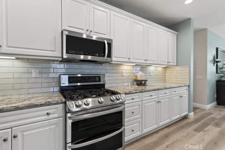 6782 Iron Horse Lane, Eastvale, California 92880