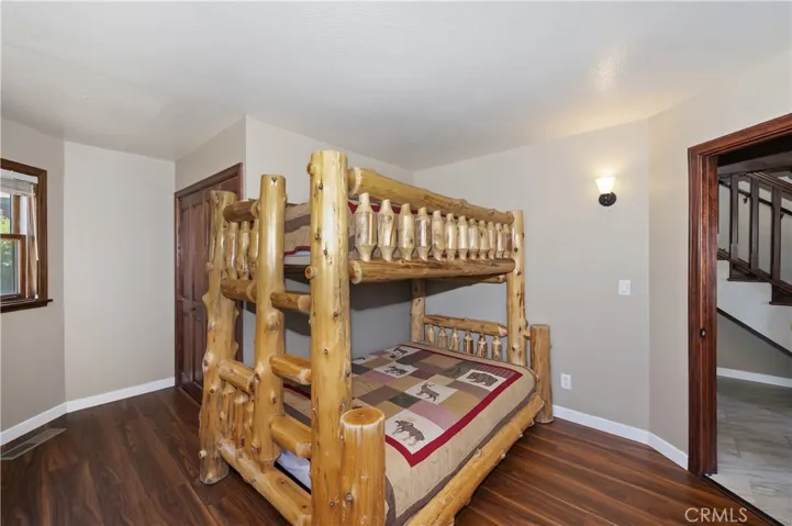 858 Club View Drive, Big Bear Lake, California 92315