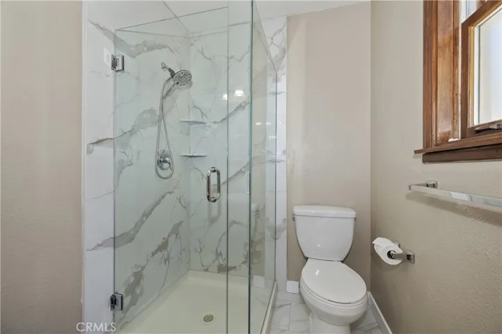 858 Club View Drive, Big Bear Lake, California 92315
