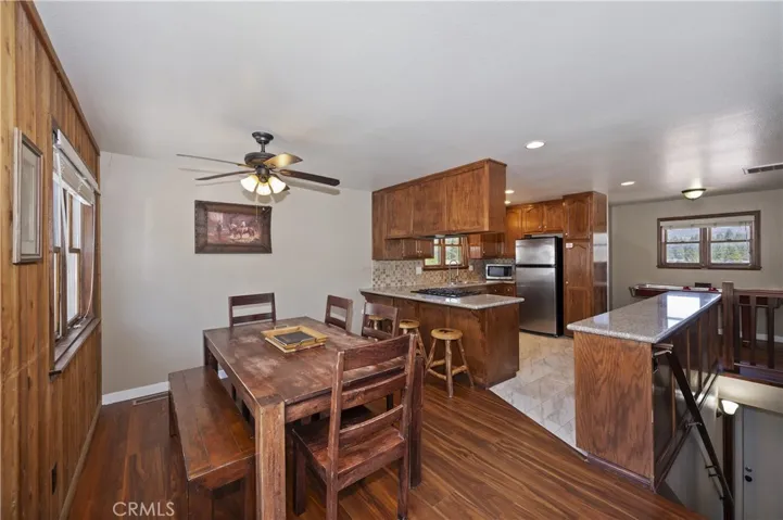 858 Club View Drive, Big Bear Lake, California 92315