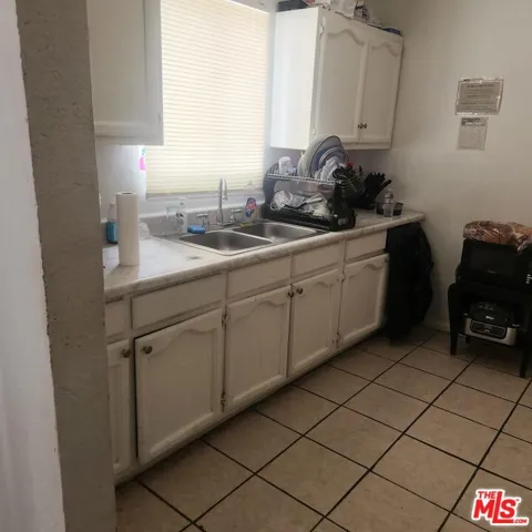 1436 W 90th Street, Los Angeles, California 90047