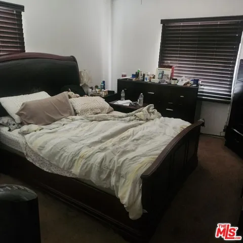 1436 W 90th Street, Los Angeles, California 90047