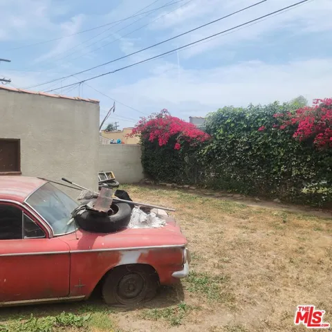1436 W 90th Street, Los Angeles, California 90047