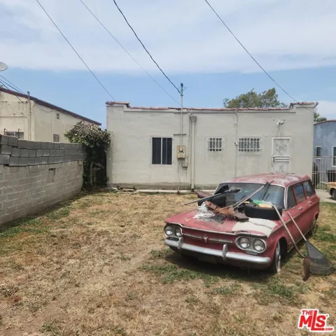 1436 W 90th Street, Los Angeles, California 90047