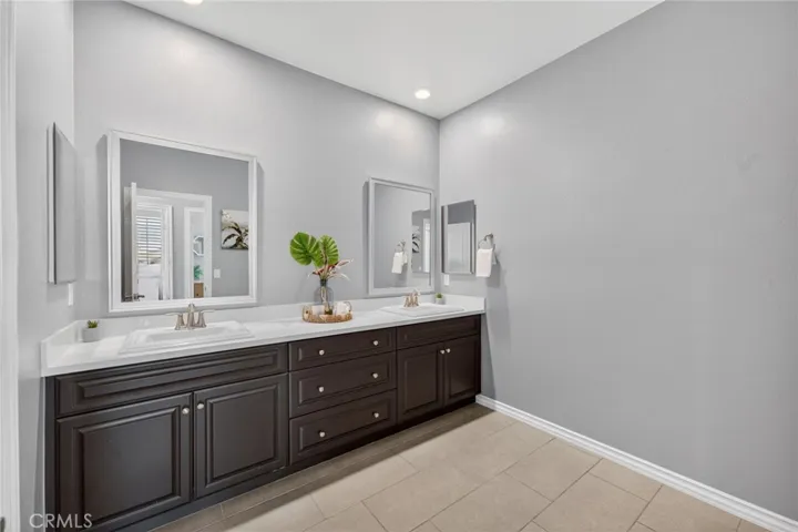 Secondary Bath
