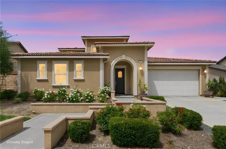 2521 Chad Zeller, Corona, California 92882