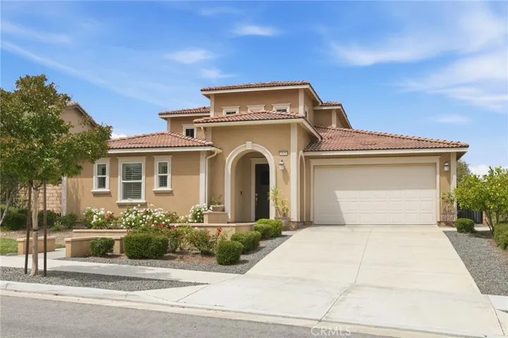 2521 Chad Zeller, Corona, California 92882