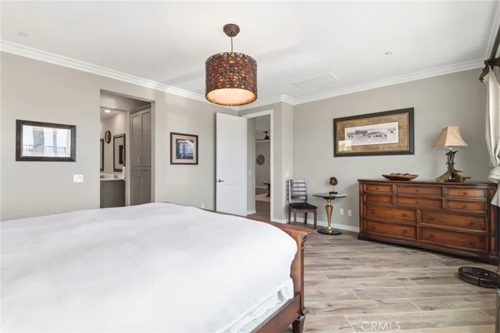 2521 Chad Zeller, Corona, California 92882