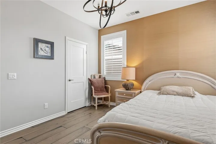 2521 Chad Zeller, Corona, California 92882
