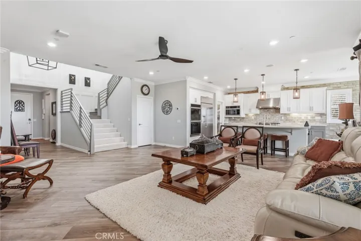 2521 Chad Zeller, Corona, California 92882