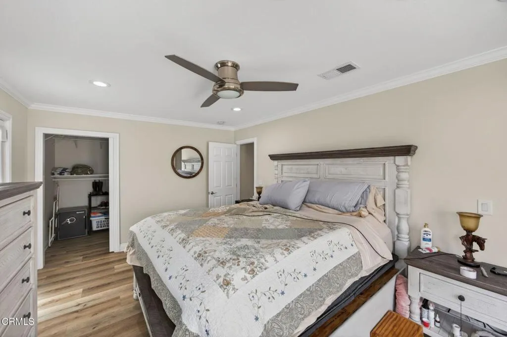 2166 Bardsdale Avenue - Bedroom
