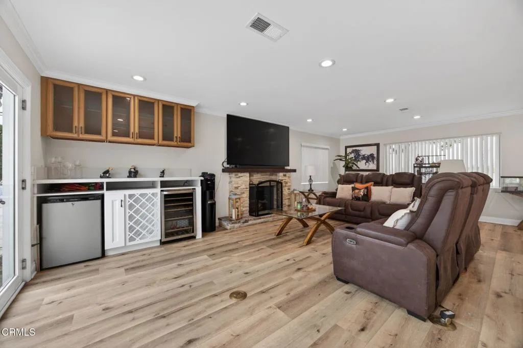 2166 Bardsdale Avenue - Living Room