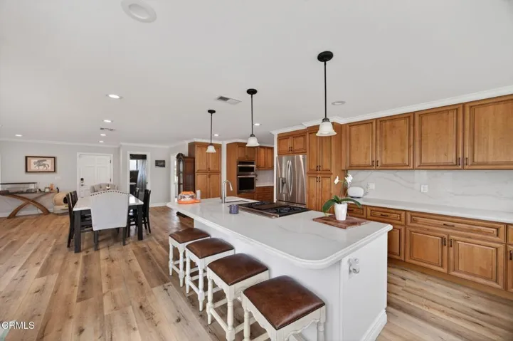2166 Bardsdale Avenue - Kitchen