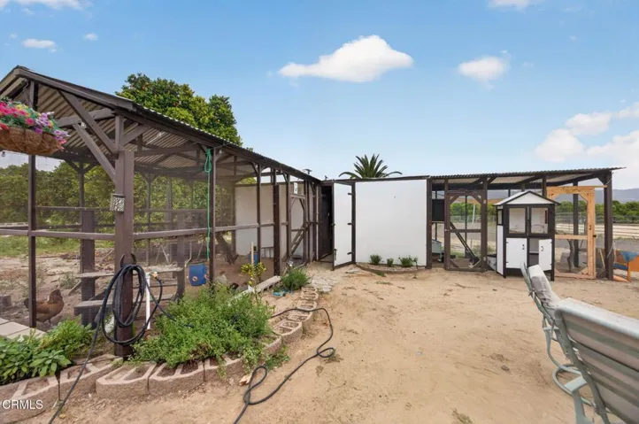 2166 Bardsdale Ave - Ranch
