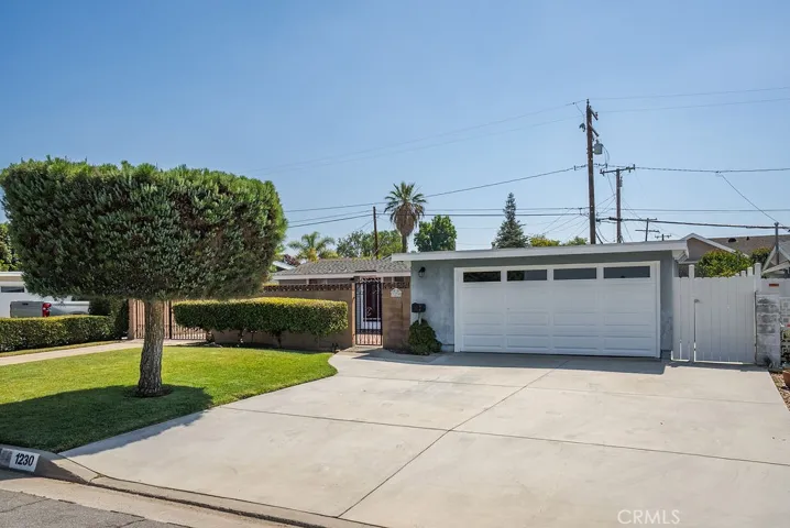 Welcome to 1230 N. Aldenville Ave. Covina