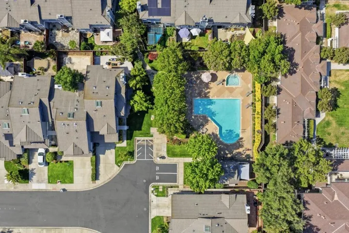 1528 Corte Reina, Livermore, California 94551