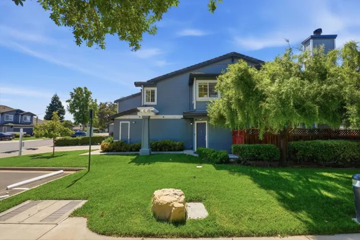 1528 Corte Reina, Livermore, California 94551