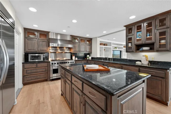 111 Revuelta Court, San Clemente, California 92672