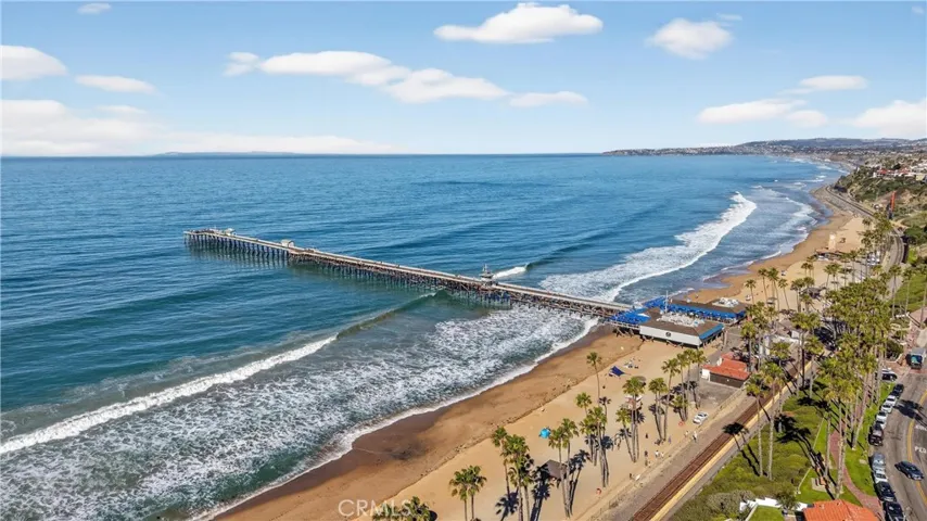 111 Revuelta Court, San Clemente, California 92672