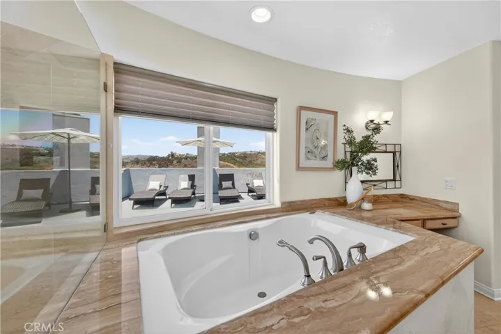 111 Revuelta Court, San Clemente, California 92672