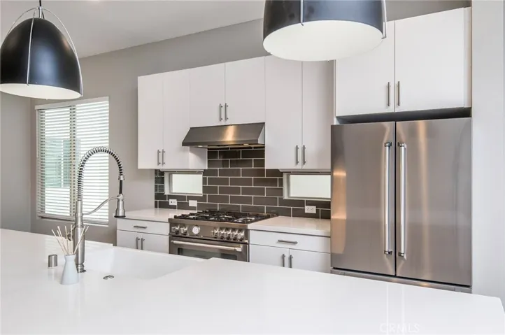 31 Ebb Tide Circle, Newport Beach, California 92663