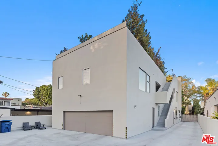 613 Westmount Drive, West Hollywood, California 90069