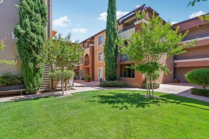 801 S Winchester Boulevard 1204, San Jose, California 95128