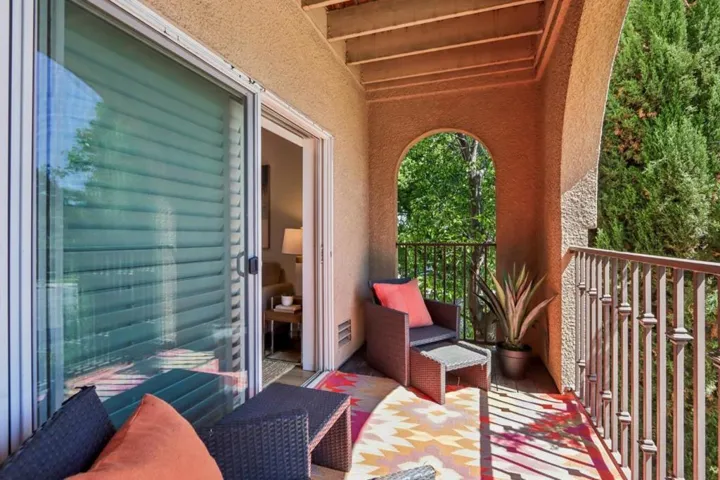801 S Winchester Boulevard 1204, San Jose, California 95128