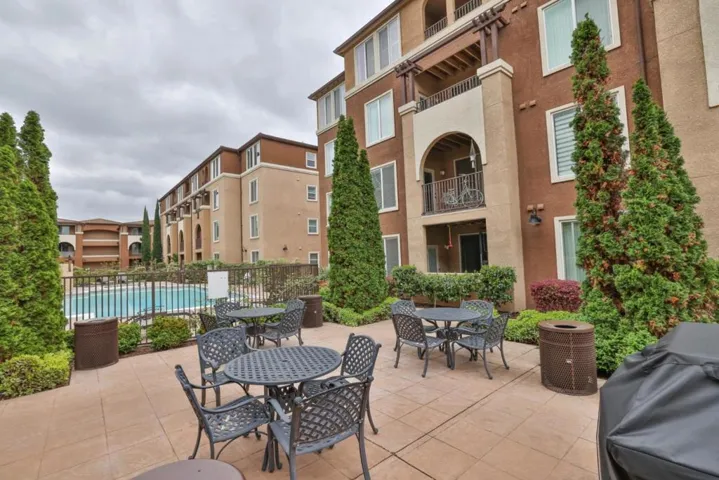 801 S Winchester Boulevard 1204, San Jose, California 95128