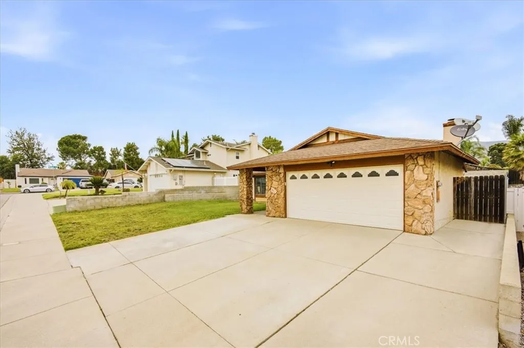 Extra wide driveway offering plenty of parking!