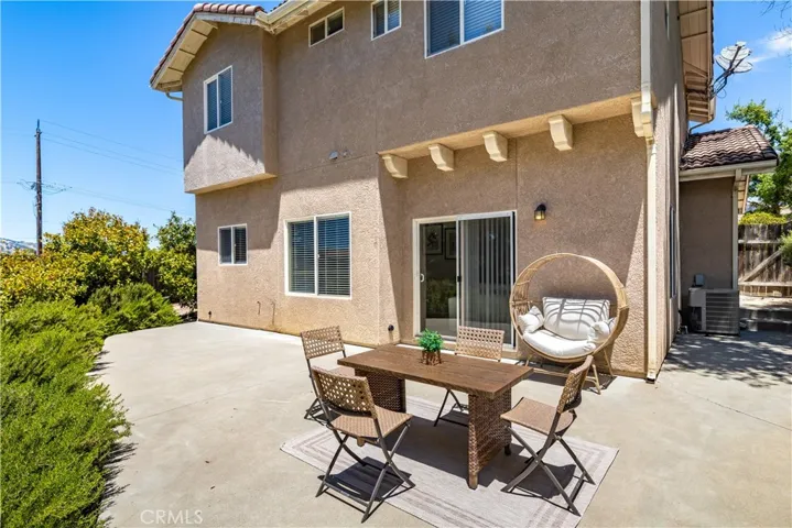 145 Via Camelia, Paso Robles, California 93446