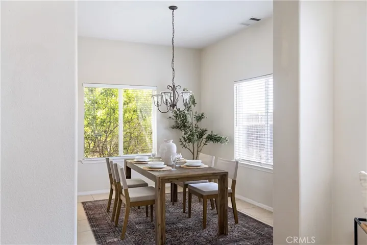145 Via Camelia, Paso Robles, California 93446