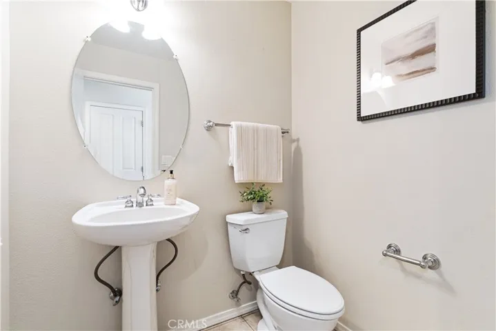 145 Via Camelia, Paso Robles, California 93446